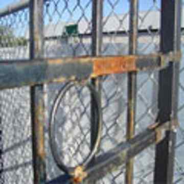 Clôture ornementale acier rouillé